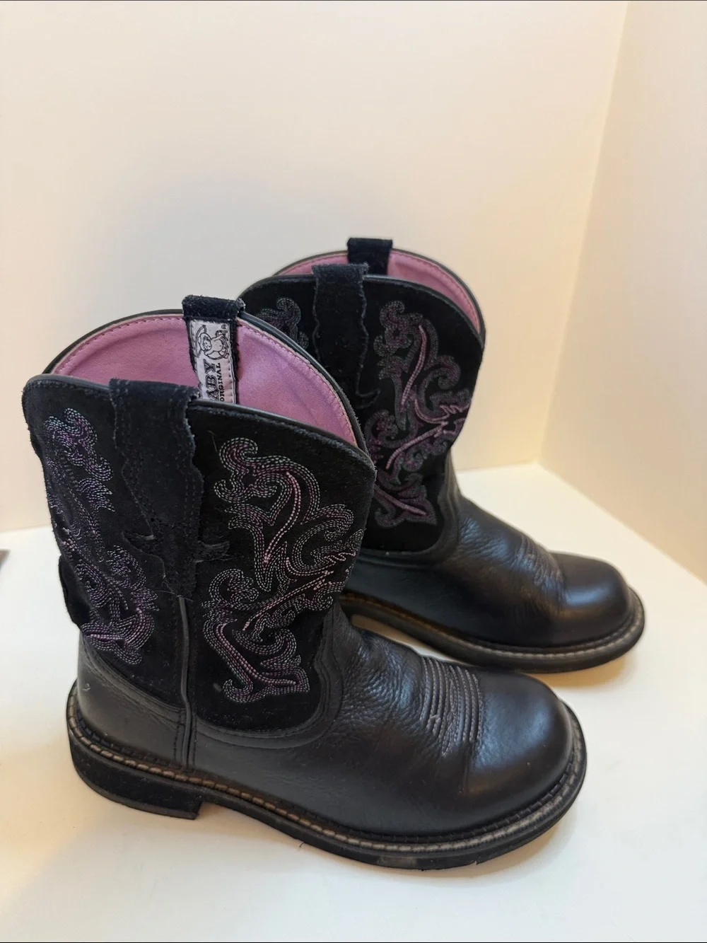 Ariat Girls Leather Western Cowboy Boots Pink Embroidered Size 7.5 Youth